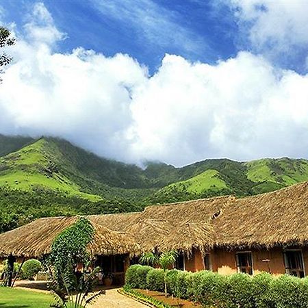 Banasura Hill Resort Koroth ภายนอก รูปภาพ
